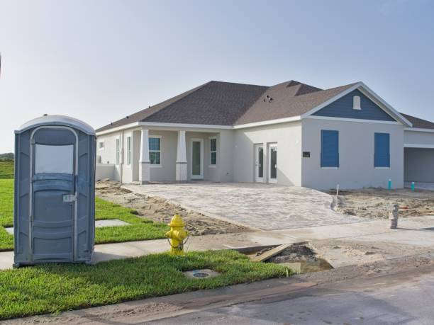 Best Portable toilet rental cost  in Montrose, MI
